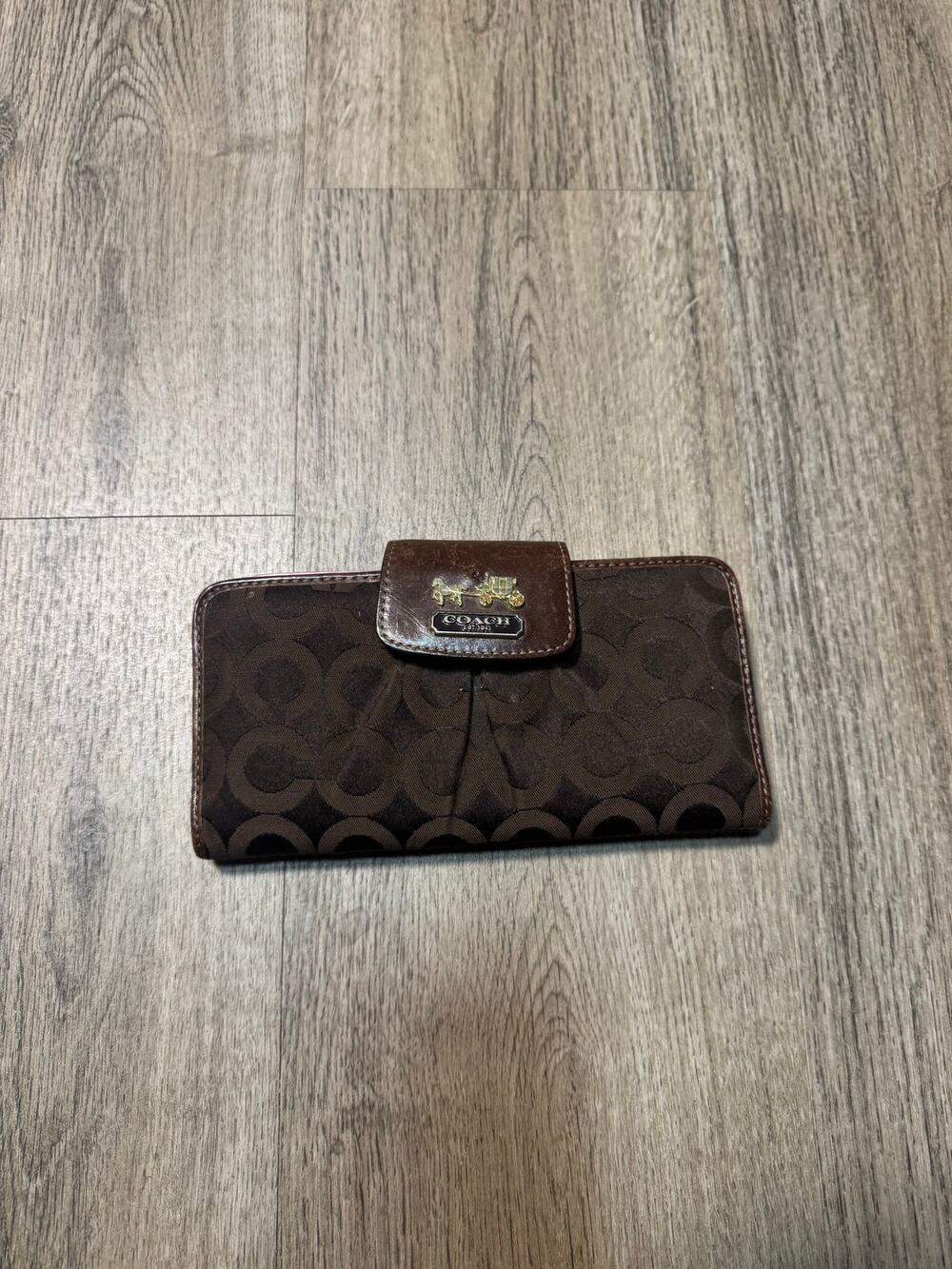 Y2K Coach Brown Madison Wallet Clutch